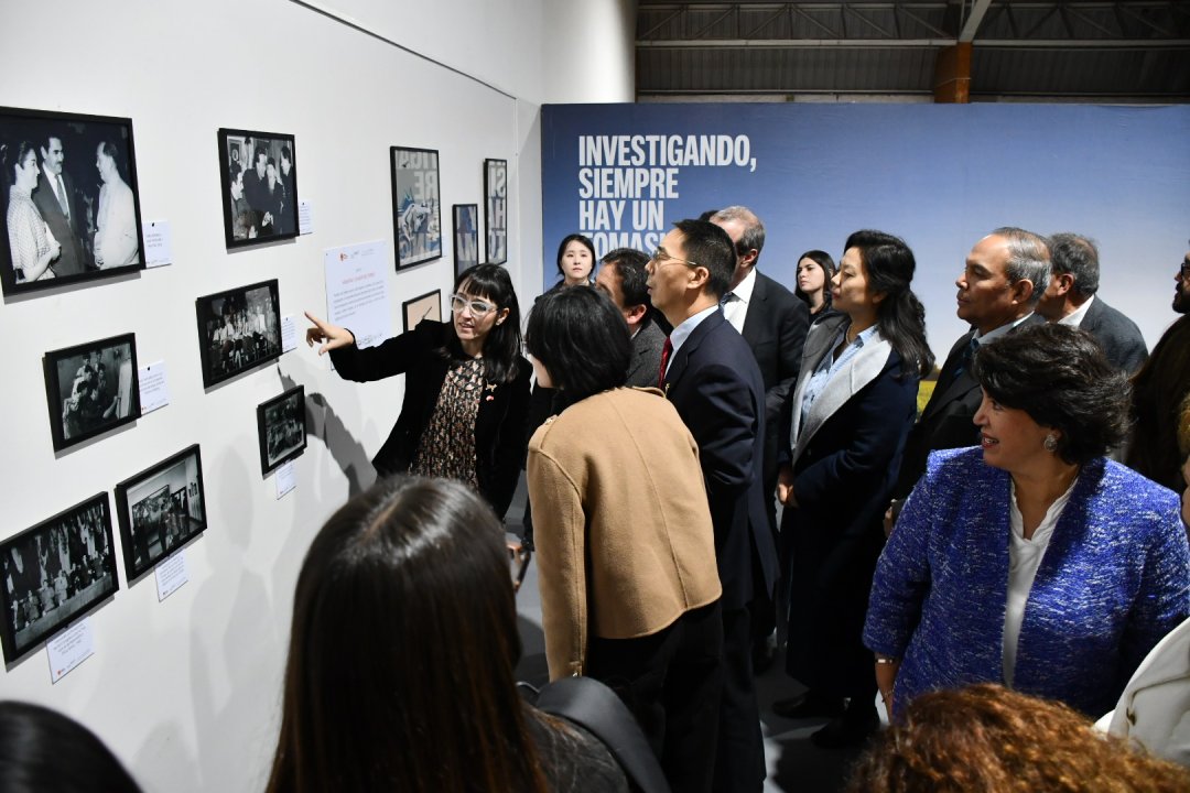 /santo-tomas-inaugura-exposicion-pictorica-en-copiapo-por-los-55-anos-de