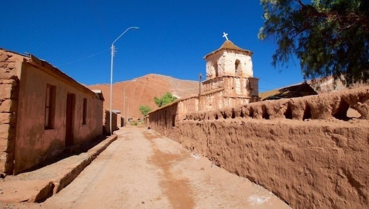 /construccion-del-hospital-de-san-pedro-de-atacama-se-retrasa-por-estudio