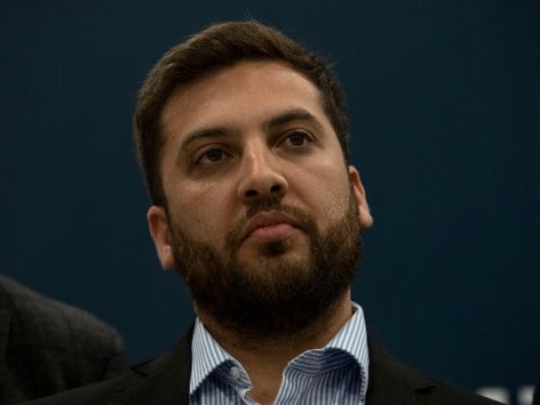 Diputado Soto denuncia a CGE por alzas excesivas en cuentas de la luz