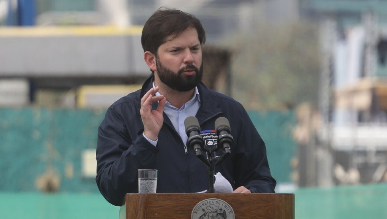 /actualidad/presidente-boric-marca-distancia-de-liderazgos-que-creen-que-se-la-saben