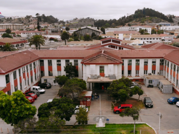 Hospital de La Serena denuncia a funcionario por acumular $500 millones en compras infladas de medicamentos
