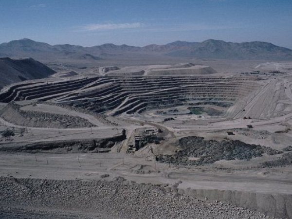 Hito histórico: El precio del cobre aumentó a un 43% en comparación al 2024