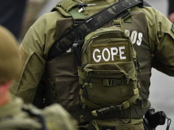 Carabineros heridos tras operativo en Valdivia: Habría recibido disparo en el rostro
