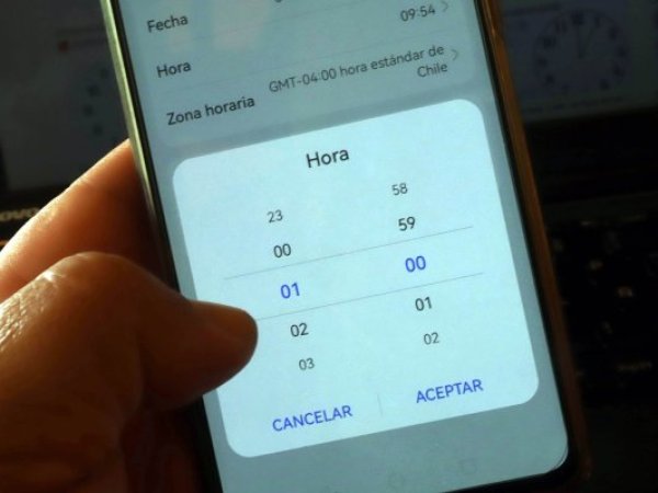Organizaciones piden al Gobierno suspender el cambio de hora y mantener el horario de invierno