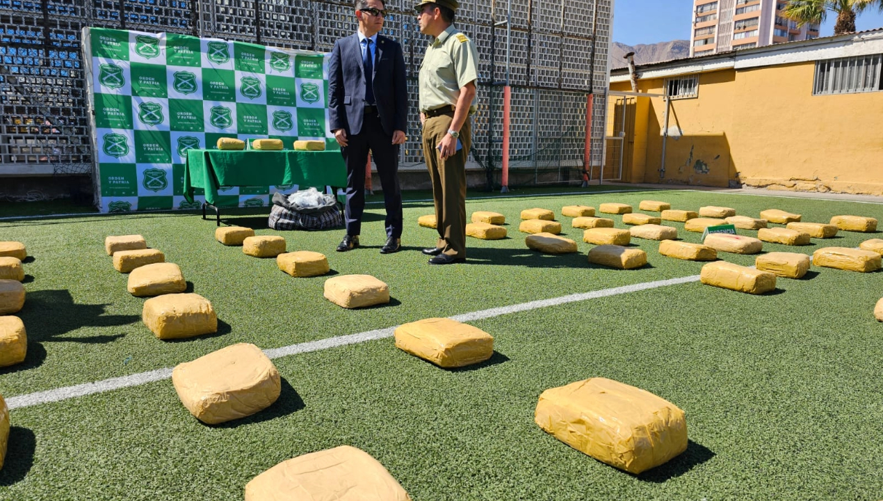 /dos-detenidos-y-145-kilos-de-marihuana-incautada-durante-procedimientos-en