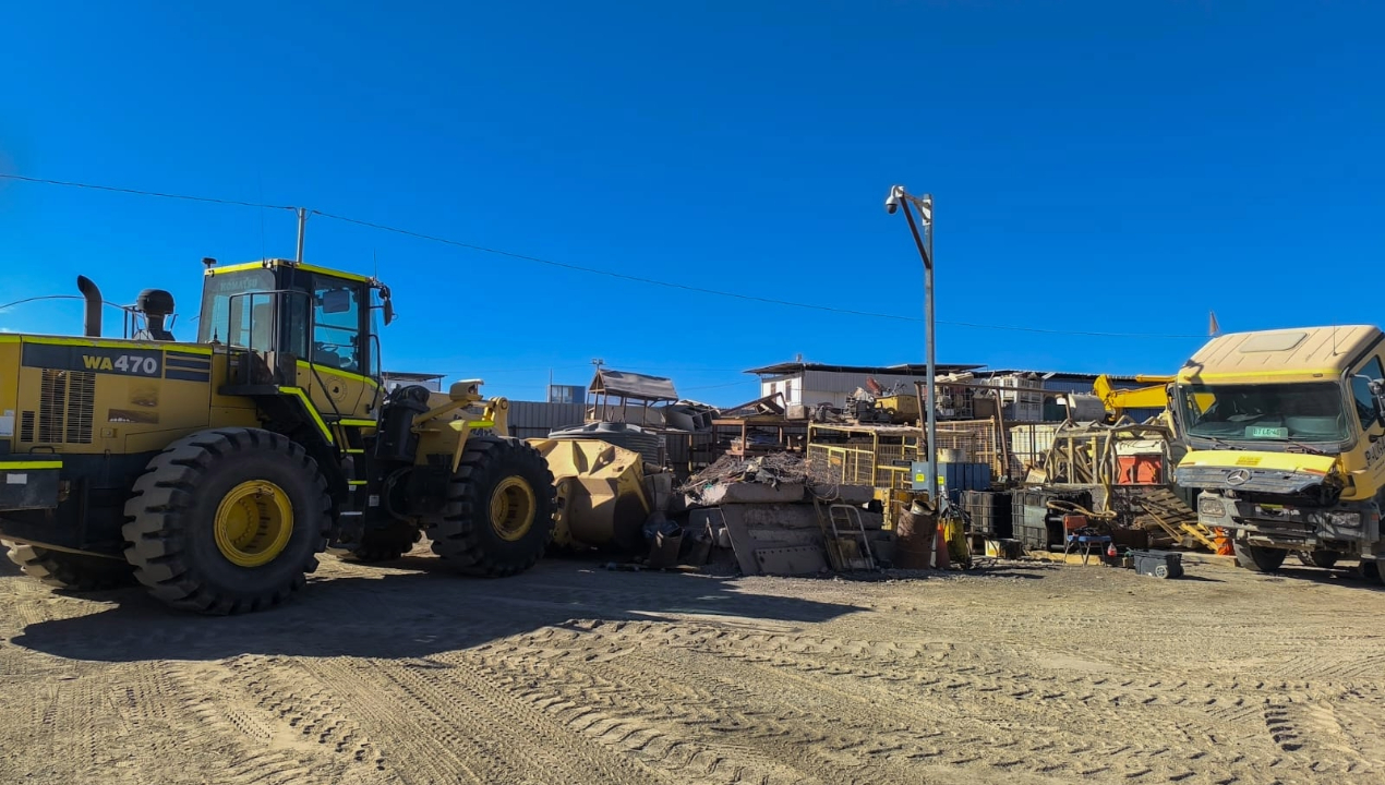 /calama-comenzo-desalojo-de-toma-industrial-en-sector-puerto-seco